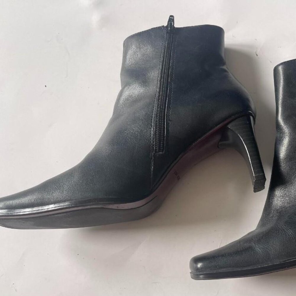 Brand New Black Leather Ankle Boots by White Mountain, Size 6